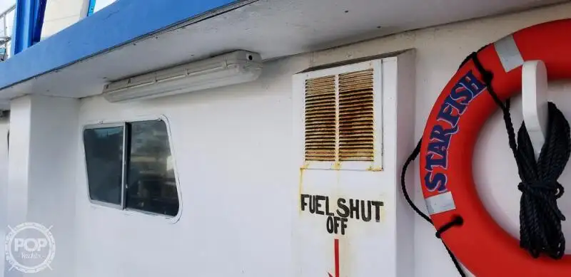 เรือสองลำ (Catamaran) สำหรับขาย
