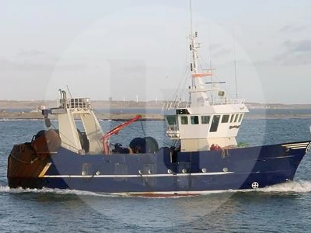เรือลากอวน สำหรับขาย