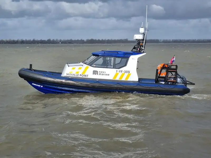 เรือบรรทุกตู้คอนเทนเนอร์ สำหรับขาย