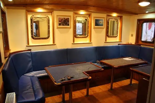 เรือสำราญ สำหรับขาย