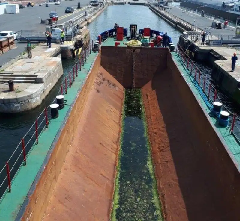 เรือบรรทุกสินค้า (Barge) สำหรับขาย