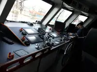 เรือบรรทุกตู้คอนเทนเนอร์ สำหรับขาย