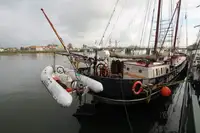 เรือยอชท์ สำหรับขาย