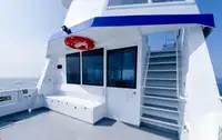 เรือสองลำ (Catamaran) สำหรับขาย