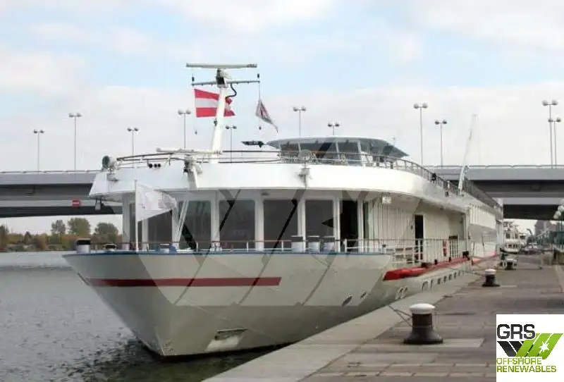 เรือสำราญ สำหรับขาย