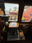 เรือบรรทุกตู้คอนเทนเนอร์ สำหรับขาย