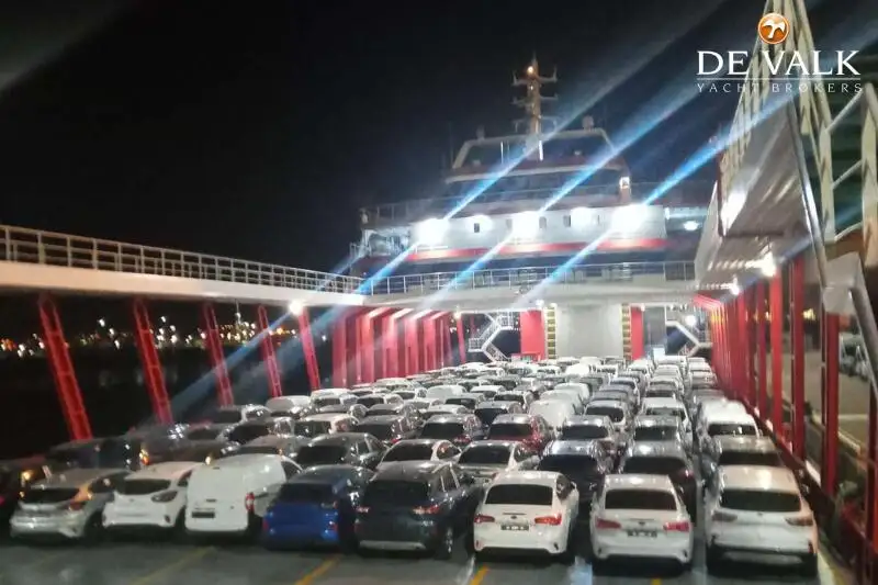 เรือเฟอร์รี่ สำหรับขาย
