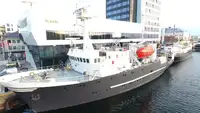 เรือบรรทุกตู้คอนเทนเนอร์ สำหรับขาย