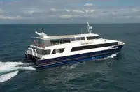 เรือสองลำ (Catamaran) สำหรับขาย