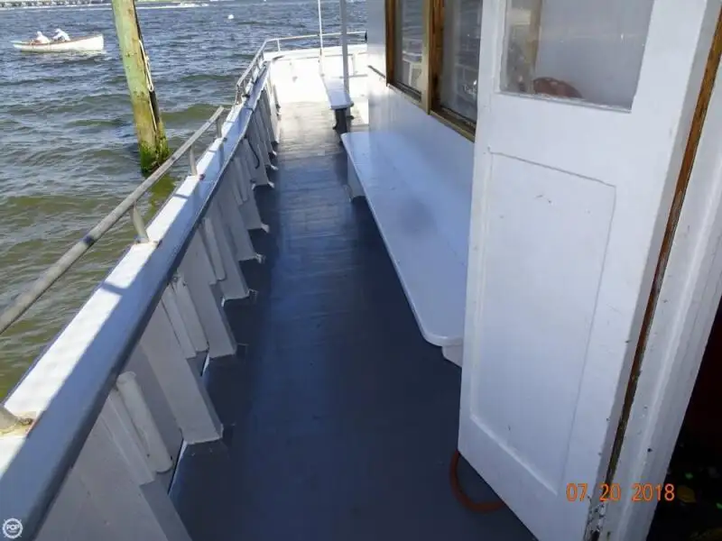 เรือคัตเตอร์ สำหรับขาย
