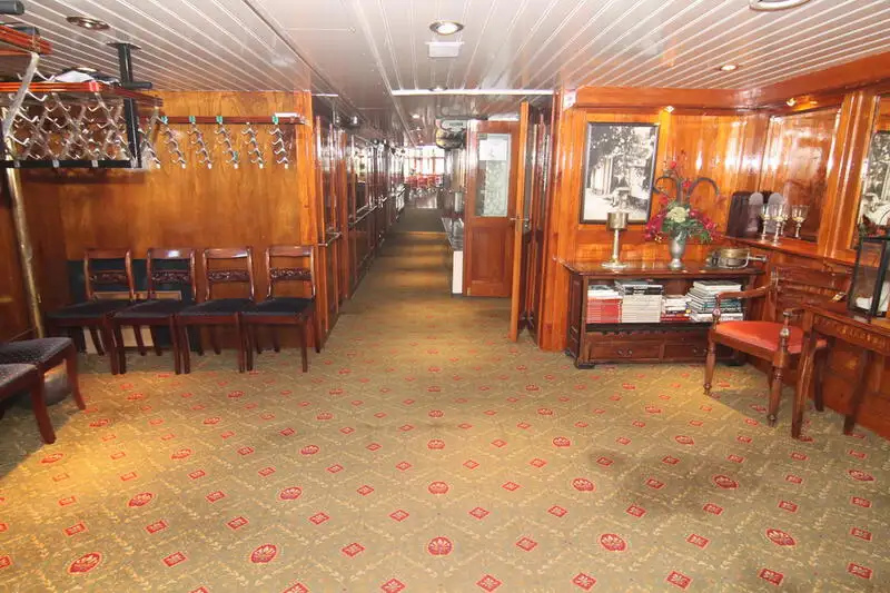 เรือบรรทุกสินค้า (Barge) สำหรับขาย