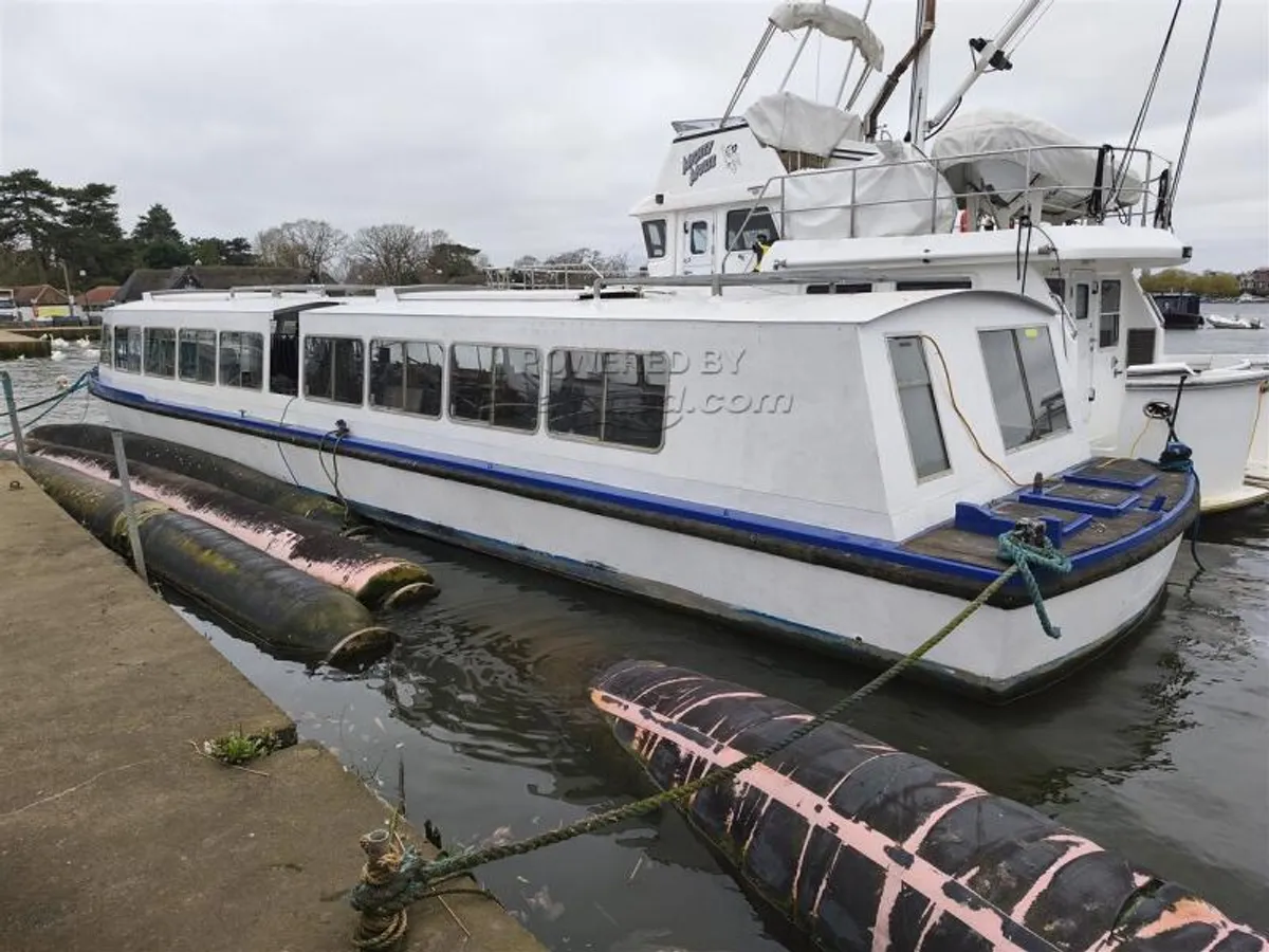 เรือโดยสาร สำหรับขาย