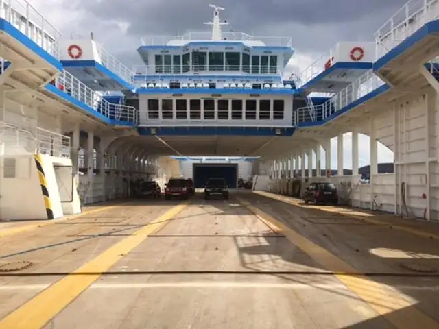 เรือเฟอร์รี่ สำหรับขาย