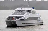 เรือสองลำ (Catamaran) สำหรับขาย