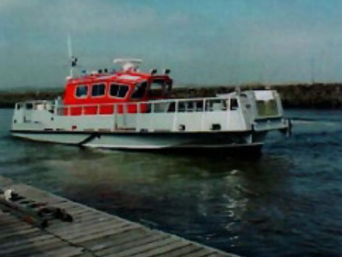 เรือทำงาน สำหรับขาย