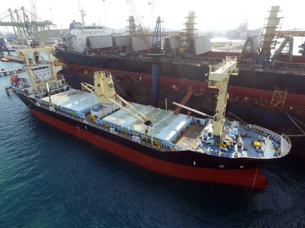 เรือบรรทุกสินค้าทั่วไป (Bulk Carrier) สำหรับขาย