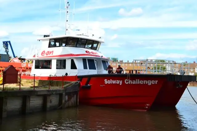 เรือสองลำ (Catamaran) สำหรับขาย