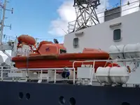 เรือบรรทุกตู้คอนเทนเนอร์ สำหรับขาย