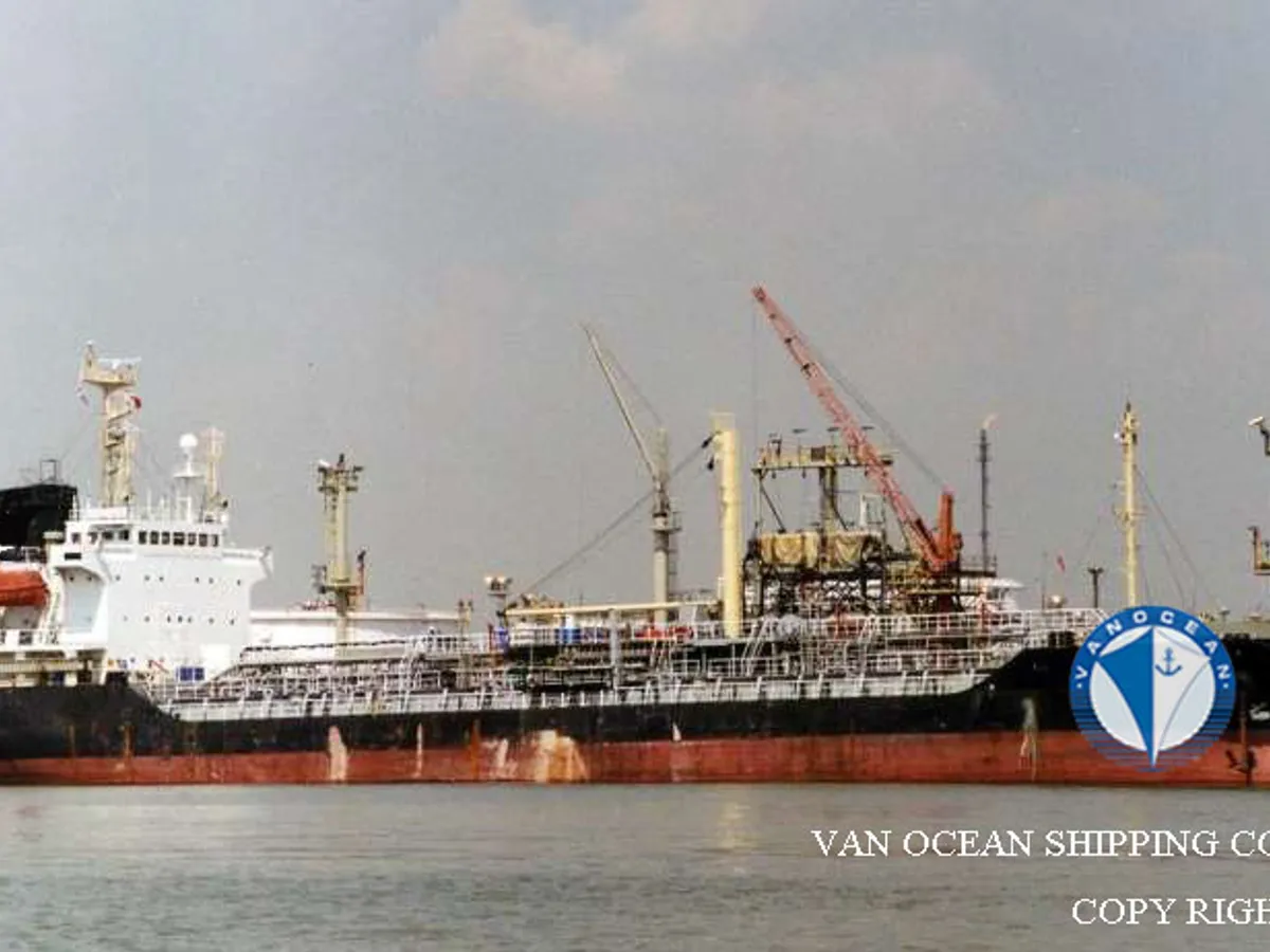 เรือบรรทุกน้ำมัน/สารเคมี สำหรับขาย