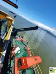 เรือขนส่งสัมภาระขึ้นฝั่งแบบมีถัง สำหรับขาย