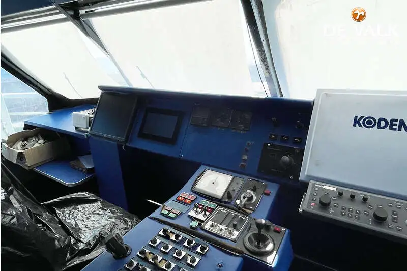 เรือสองลำ (Catamaran) สำหรับขาย