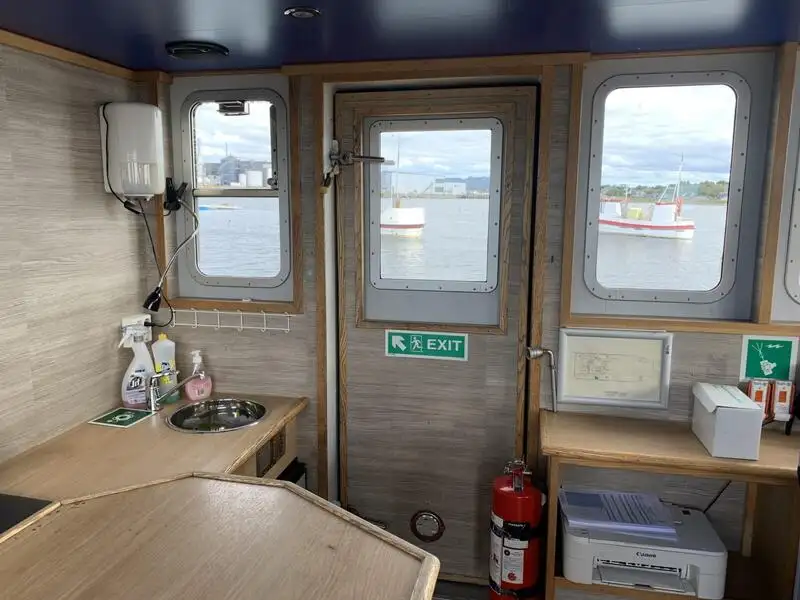 เรือสองลำ (Catamaran) สำหรับขาย