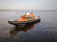เรือบรรทุกตู้คอนเทนเนอร์ สำหรับขาย