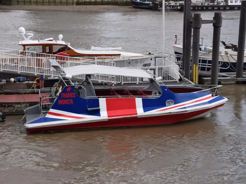 เรือสำราญ สำหรับขาย
