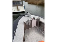 เรือนำร่อง สำหรับขาย