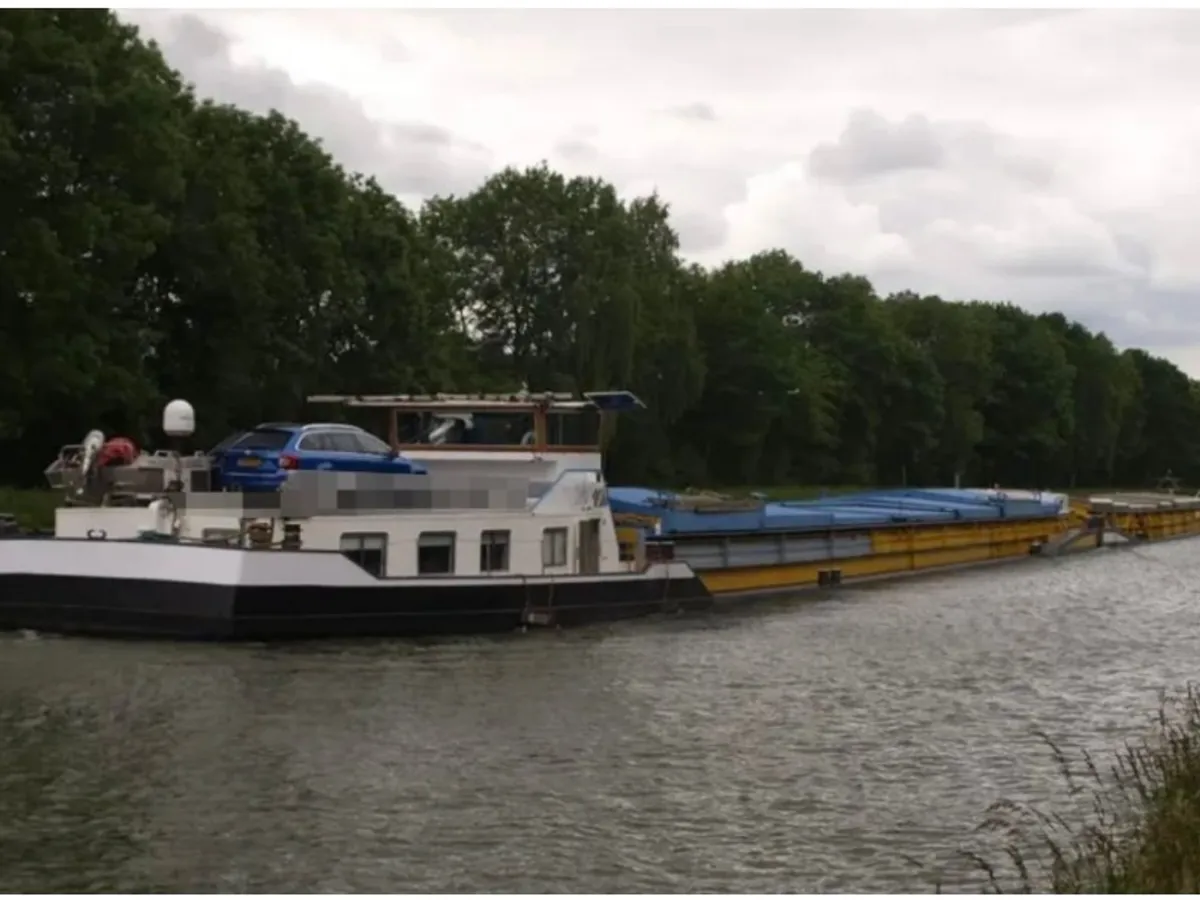เรือบรรทุกสินค้า (Barge) สำหรับขาย