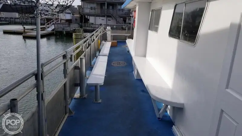 เรือสองลำ (Catamaran) สำหรับขาย
