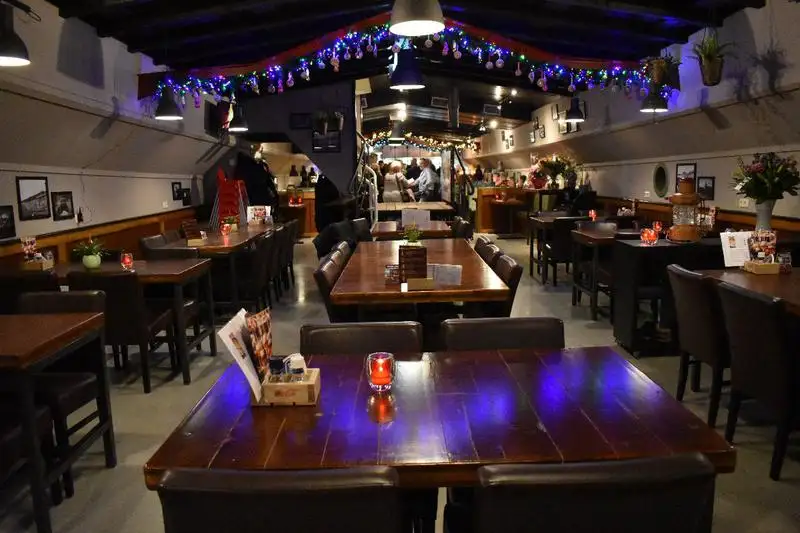 เรือสำหรับร้านอาหาร สำหรับขาย