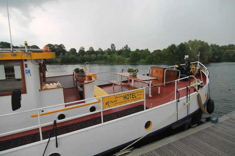 เรือสำราญ สำหรับขาย