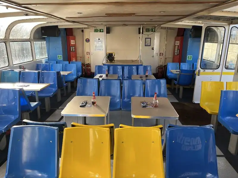 เรือเฟอร์รี่ สำหรับขาย