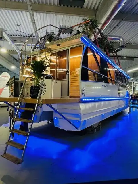 เรือสองลำ (Catamaran) สำหรับขาย