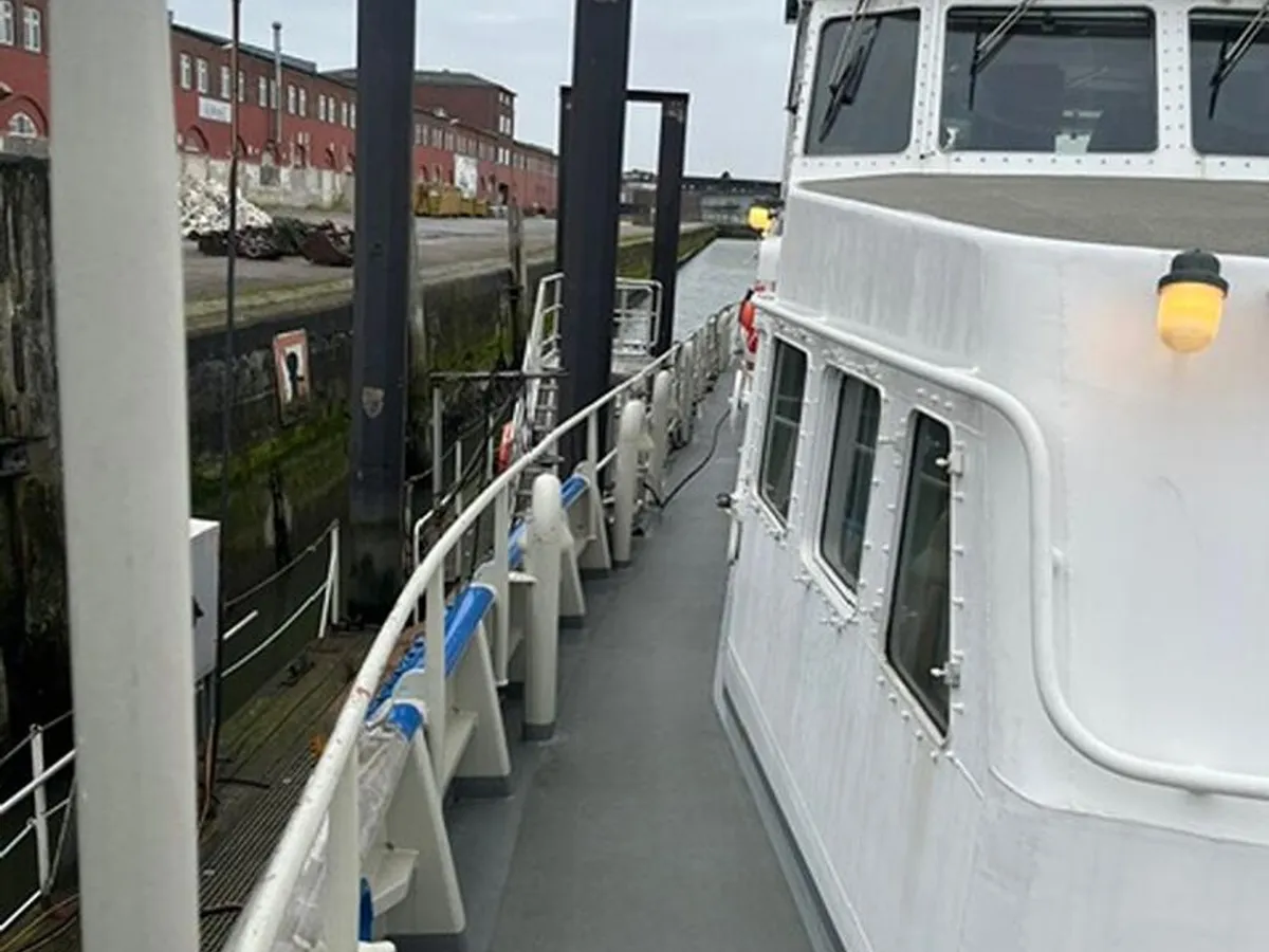 เรือลาดตระเวน สำหรับขาย