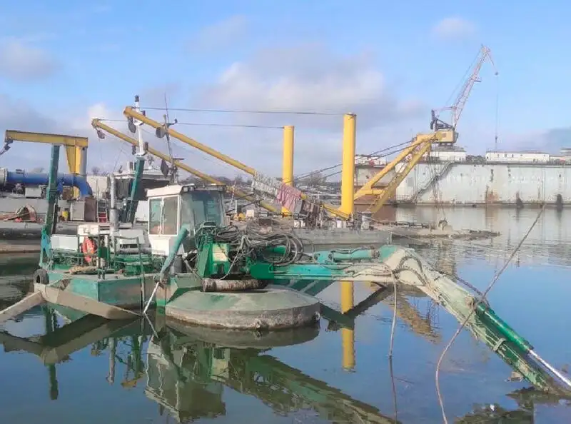 เรือขุด สำหรับขาย