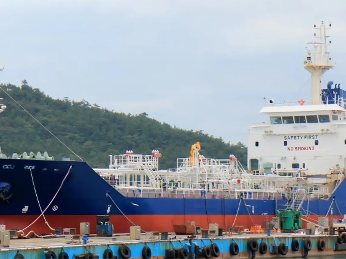 เรือบรรทุกน้ำมัน/สารเคมี สำหรับขาย