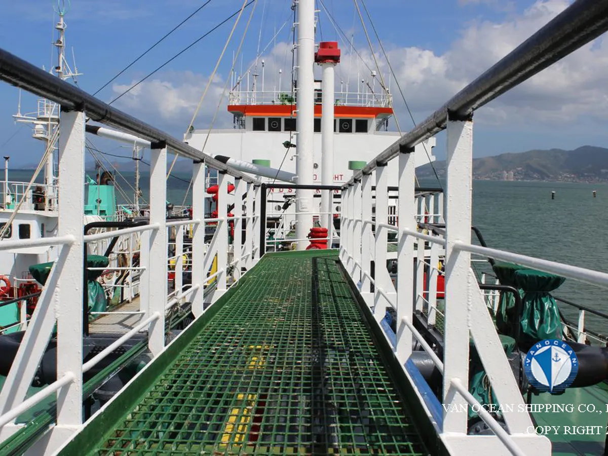เรือบรรทุกน้ำมัน/สารเคมี สำหรับขาย