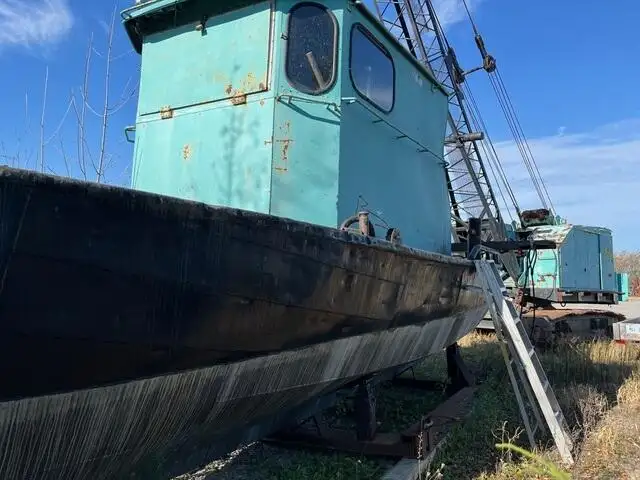 เรือทำงาน สำหรับขาย