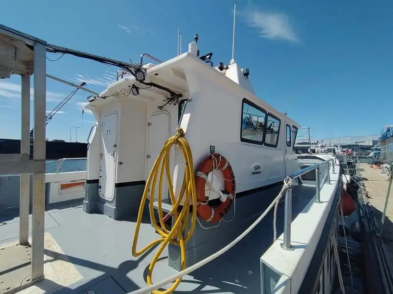 เรือสำหรับลูกเรือ สำหรับขาย