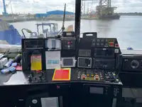 เรือบรรทุกตู้คอนเทนเนอร์ สำหรับขาย