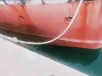 เรือขนส่งสัมภาระขึ้นฝั่งแบบมีถัง สำหรับขาย