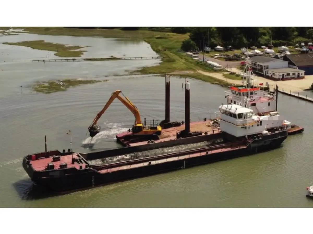 เรือบรรทุกสินค้า (Barge) สำหรับขาย