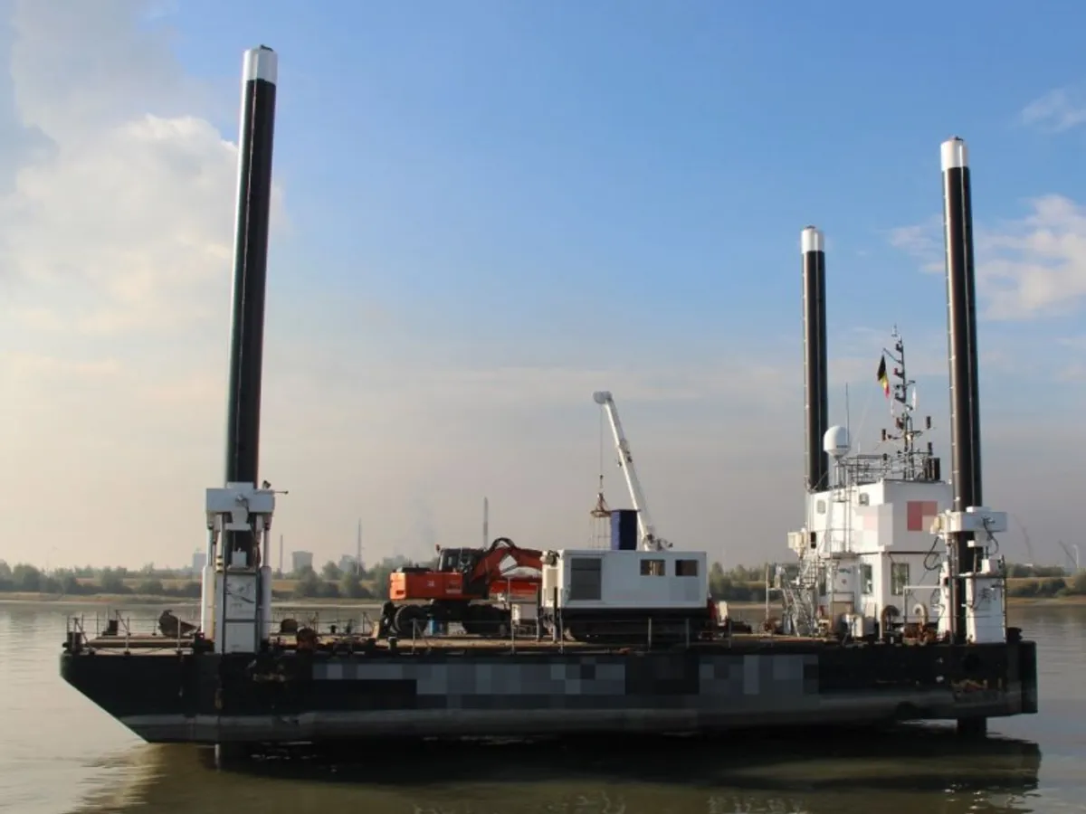 เรือบรรทุกสินค้า (Barge) สำหรับขาย