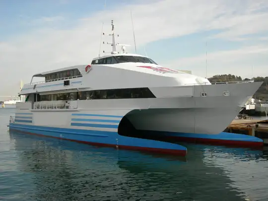 เรือสองลำ (Catamaran) สำหรับขาย