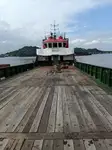เรือขนส่งสัมภาระขึ้นฝั่งแบบมีถัง สำหรับขาย