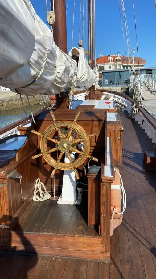 เรือเฟอร์รี่ สำหรับขาย