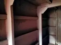 เรือขนส่งสัมภาระขึ้นฝั่งแบบมีถัง สำหรับขาย