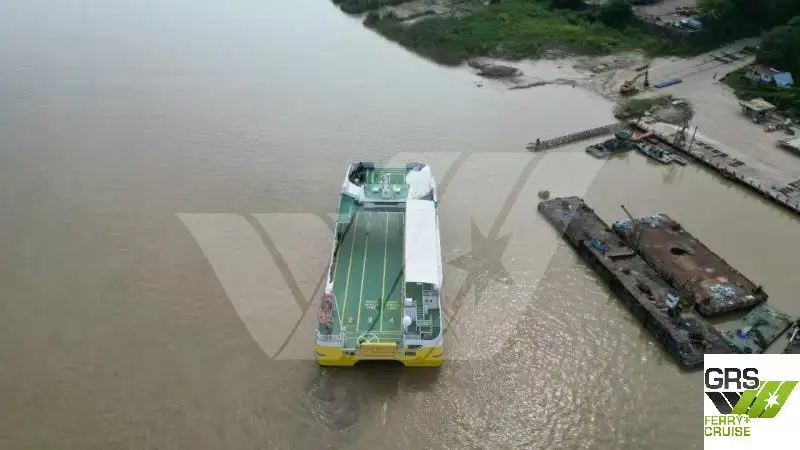 เรือบรรทุกสินค้าแบบ Ro-Ro สำหรับขาย